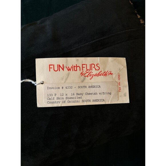 Cheeta pillow with gold and black fringes - Picture 8 of 8